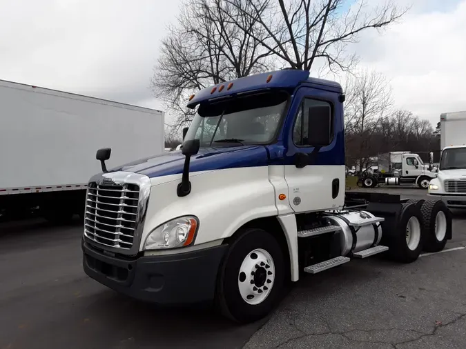 2019 FREIGHTLINER/MERCEDES CASCADIA 1258ec8debe69dec55ecaf72c43f37b2ca0