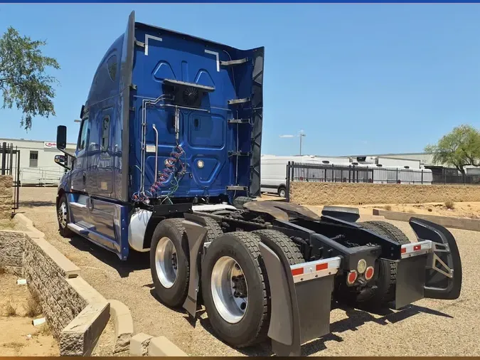 2018 FREIGHTLINER NEW CASCADIA PX12664
