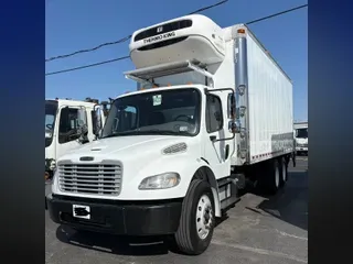 2016 FREIGHTLINER M2 100