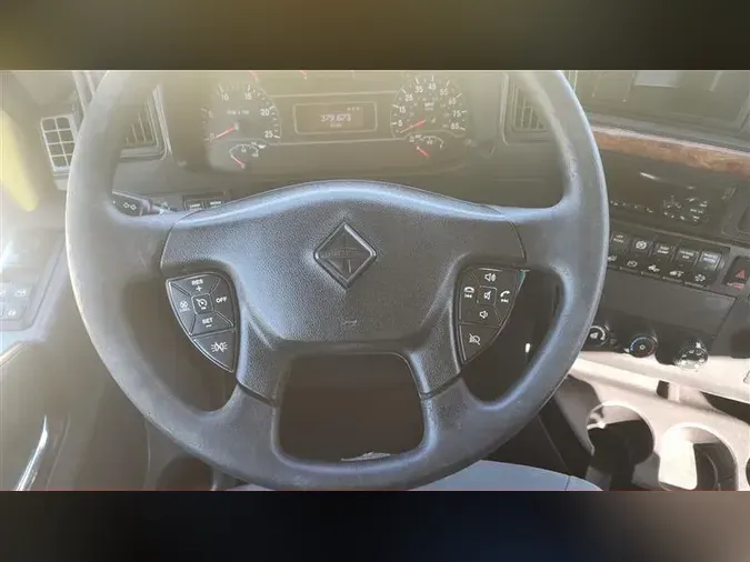 2019 INTERNATIONAL RH613