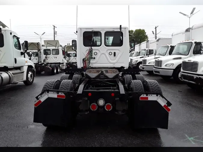 2020 FREIGHTLINER CASCADIA 125