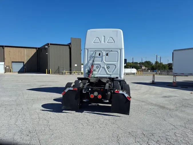 2019 FREIGHTLINER/MERCEDES CASCADIA 125