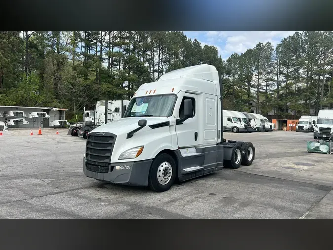 2021 Freightliner Cascadia 126