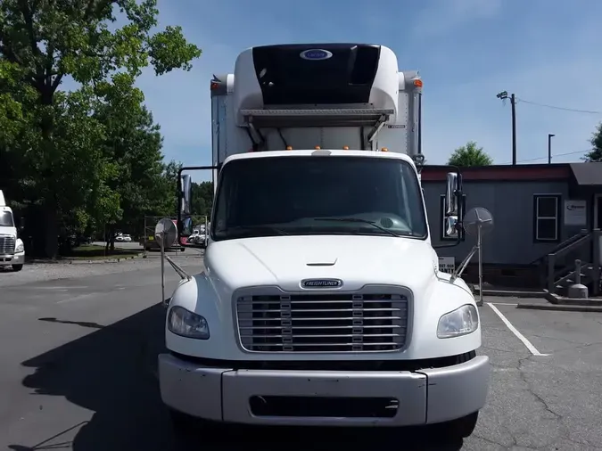 2018 FREIGHTLINER M2 106