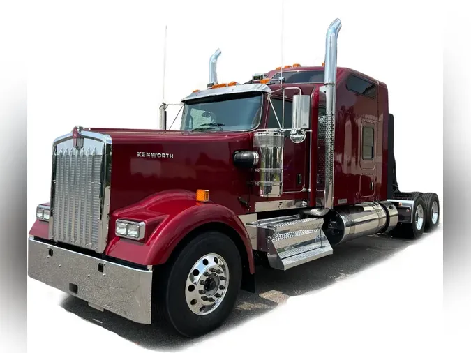 2025 Kenworth W900L8ed84e35fadabc7aa9fa11d4d3d39b4a