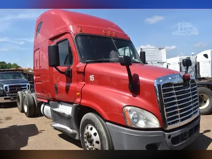 2016 FREIGHTLINER CASCADIA 125
