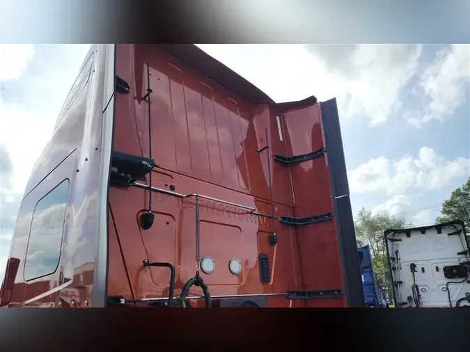 2022 INTERNATIONAL LT8edcf2dee57dd9e04f73ae12ac2cf081