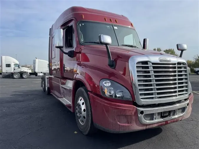 2019 FREIGHTLINER CASCADIA