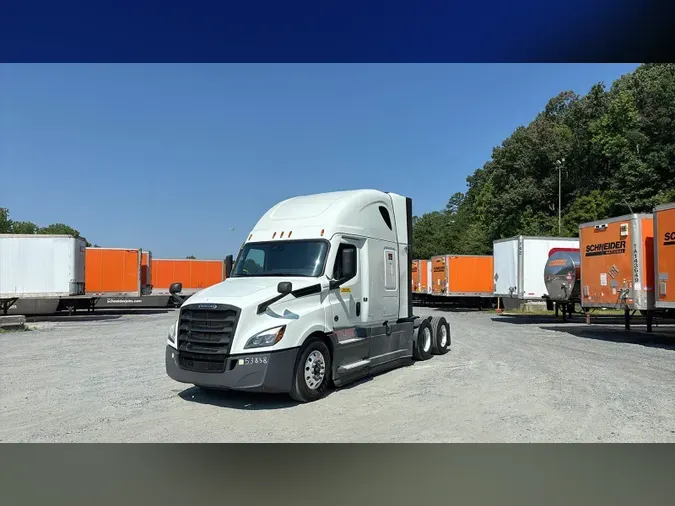 2023 Freightliner Cascadia 1268ee0ac6db2c48ba072da47dca98a5aec