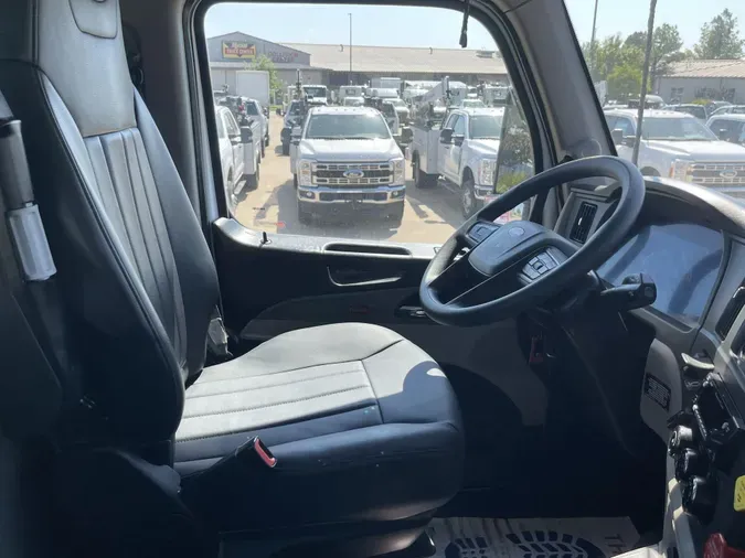 2022 Peterbilt 567