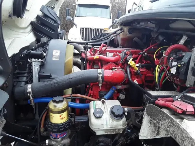 2019 FREIGHTLINER/MERCEDES M2 106