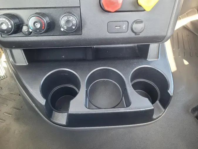 2020 International LT625