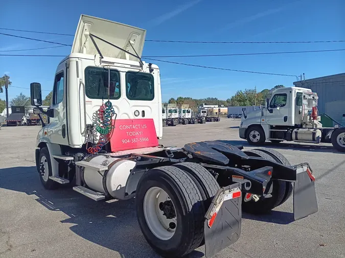 2018 FREIGHTLINER/MERCEDES CASCADIA 113