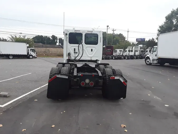 2018 FREIGHTLINER/MERCEDES CASCADIA 113