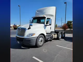 2018 INTERNATIONAL LT625