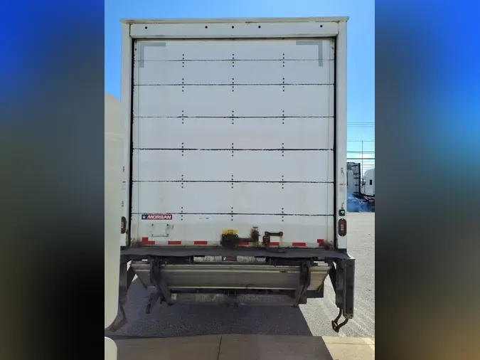 2020 FREIGHTLINER/MERCEDES M2 106