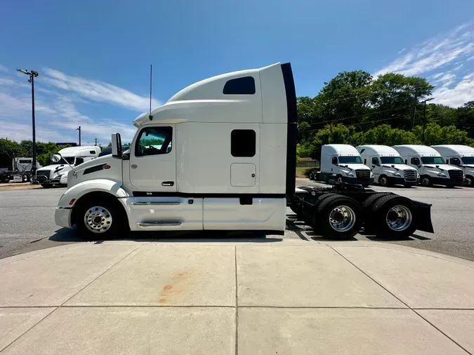 2022 Peterbilt 579