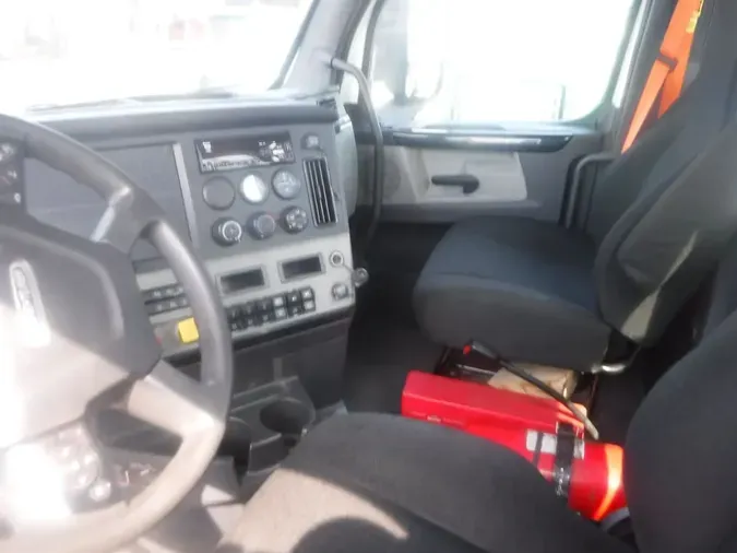 2019 FREIGHTLINER NEW CASCADIA PX12664