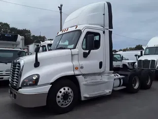 2016 FREIGHTLINER/MERCEDES CASCADIA 125