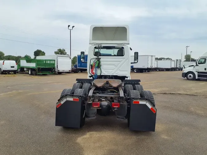 2019 NAVISTAR INTERNATIONAL LT625 DAYCAB T/A