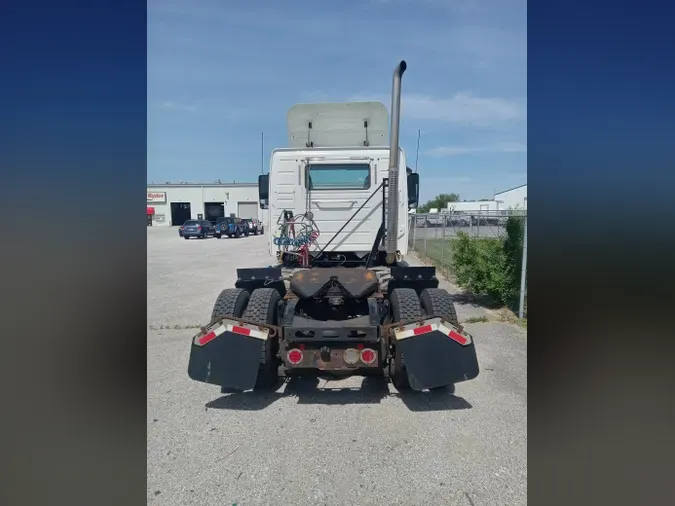 2016 VOLVO VNL42TRACTOR