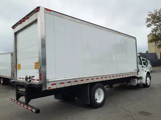 2017 FREIGHTLINER M2 106