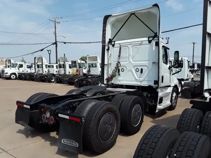 2022 FREIGHTLINER NEW CASCADIA PX12664