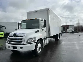 2018 HINO 268