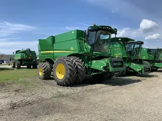 2014 John Deere S680