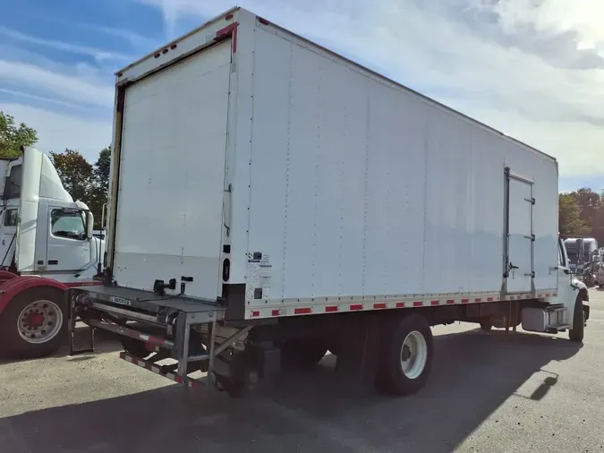 2018 FREIGHTLINER/MERCEDES M2 106