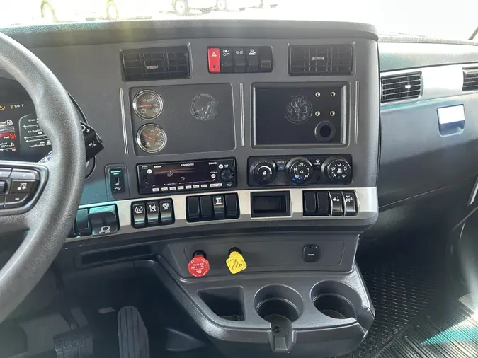 2023 Kenworth T680