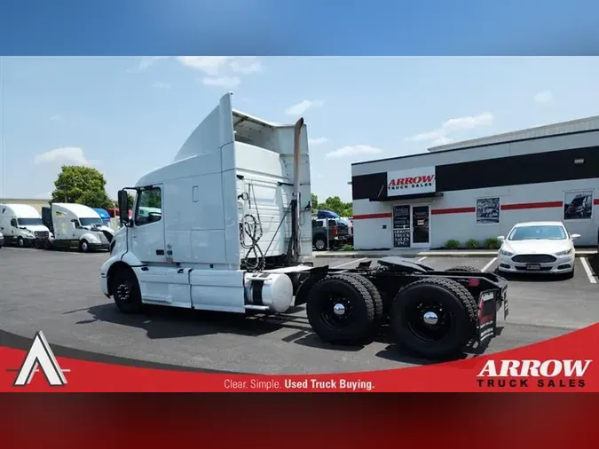 2020 VOLVO VNL640