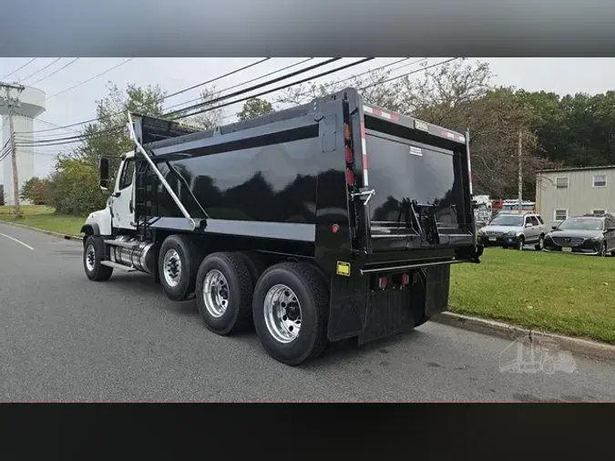 2026 FREIGHTLINER 114SD PLUS