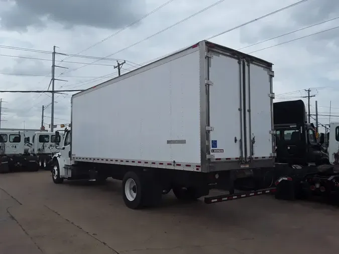 2017 FREIGHTLINER M2 106