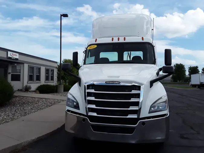 2021 FREIGHTLINER/MERCEDES CASCADIA PX11642ST8f25824a7a28377a0a1d40f3e940e7fd