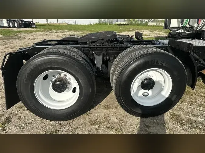 2022 INTERNATIONAL LT625