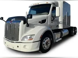 2022 Peterbilt 579