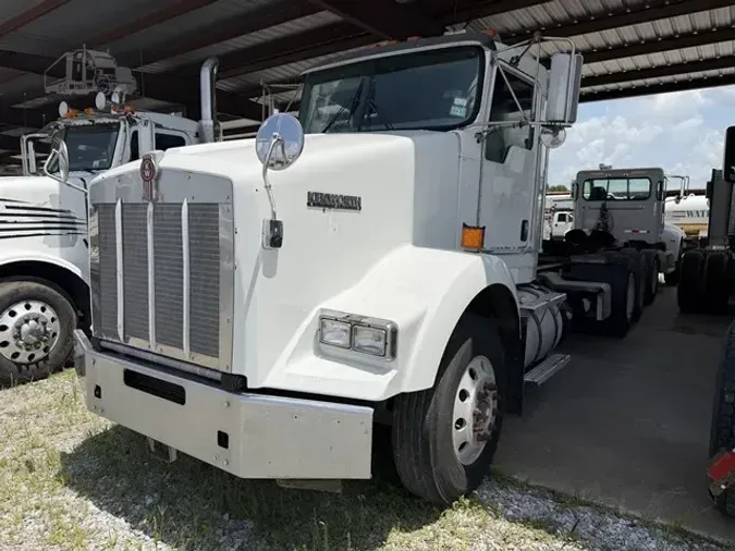 2012 KENWORTH T8008f29b858db178f04c2fd638b2322a264
