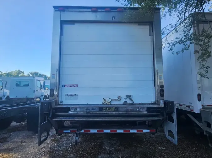 2019 FREIGHTLINER/MERCEDES M2 106