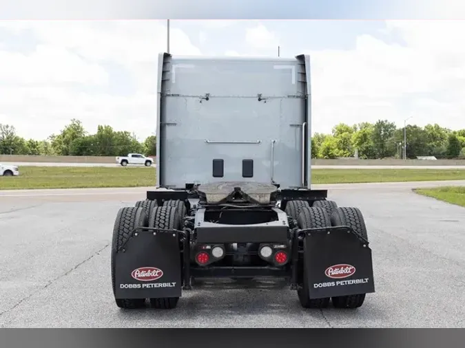2021 PETERBILT 567