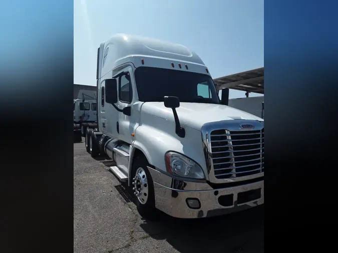 2019 FREIGHTLINER/MERCEDES CASCADIA 125