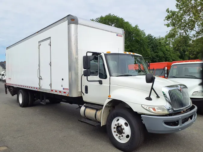 2018 NAVISTAR INTERNATIONAL 4300