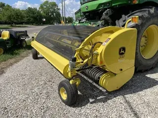 2016 John Deere 649