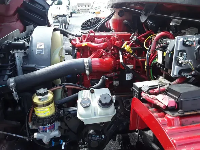 2020 FREIGHTLINER/MERCEDES M2 106