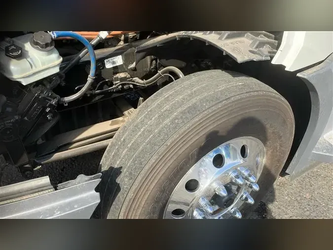 2020 FREIGHTLINER CA126