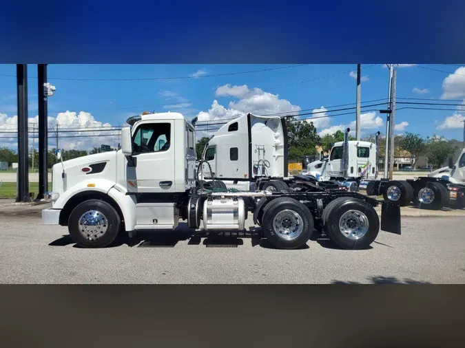 2020 Peterbilt 567
