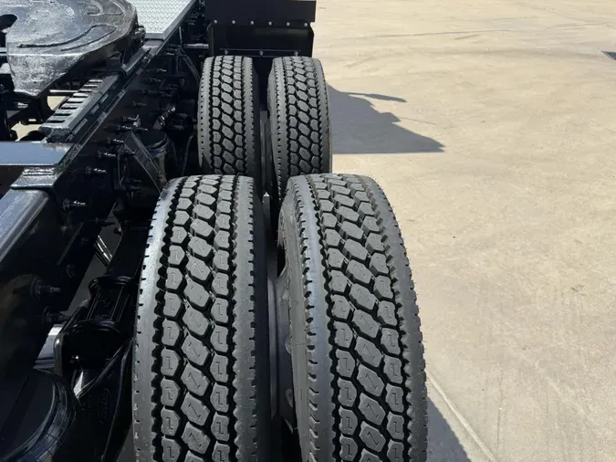 2021 Peterbilt 5798f49c06a49586f2392721e17da8ddc56