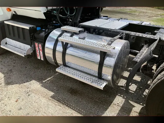 2021 INT LT625 4x2