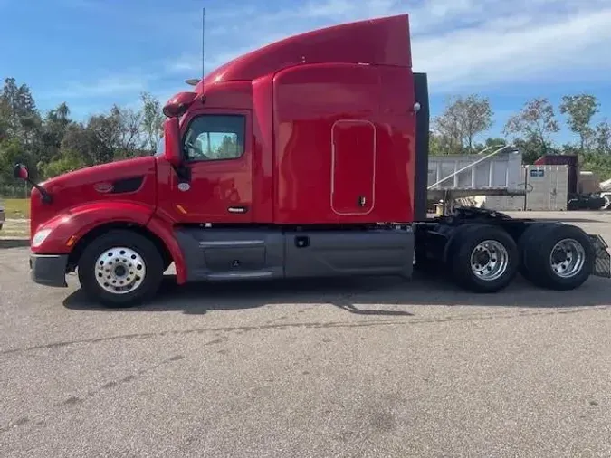 2021 Peterbilt 579