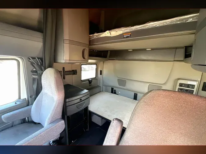 2023 INT LT625 6x48f50cdcd2777001d658a832d290a0c29